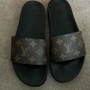 Waterfront Mule LV